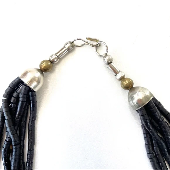 Vintage 1970s Coconut Shell Bead Black & Metallic Necklace - Picture 6 of 12